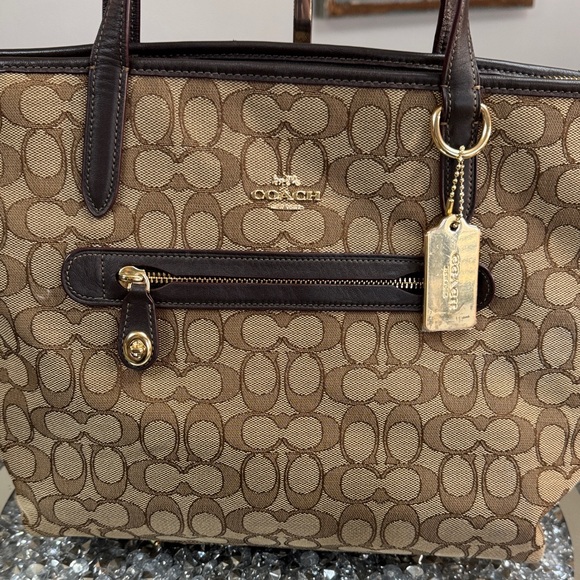 Coach Brown Signature Canvas Tote with Dark Brown Trim EUC - Picture 4 of 16